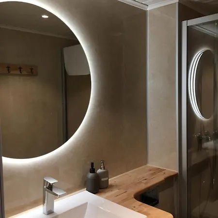 Hotel Brudhaell & Restaurant Kokar