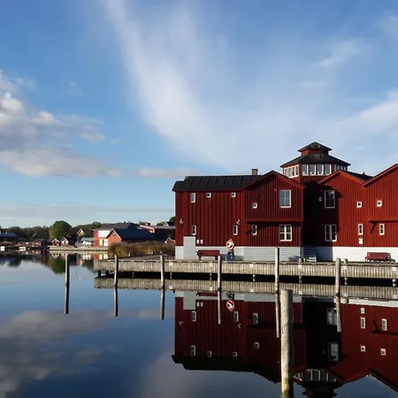 Hotel Brudhaell & Restaurant Kökar