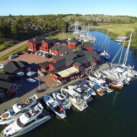 Brudhaell & Restaurant * Kökar