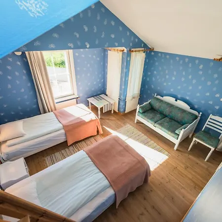 Brudhaell & Restaurant Отель *