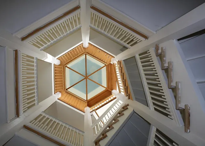 Brudhaell & Restaurant Hotel *